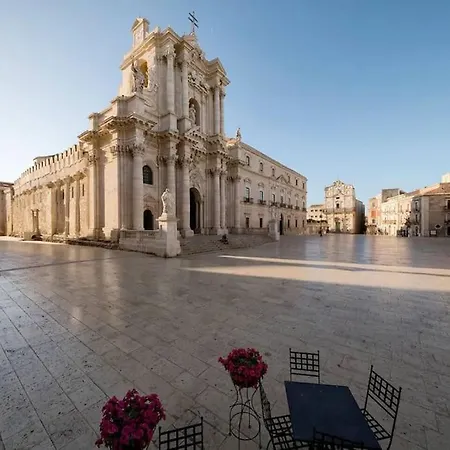 Palma * Avola