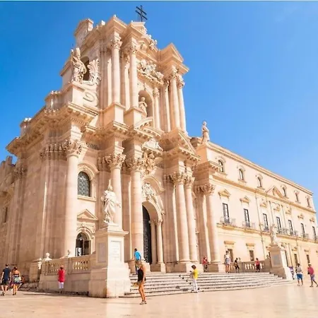Palma * Avola