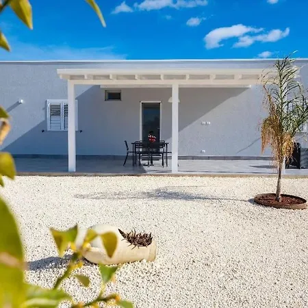 Palma Holiday home Avola