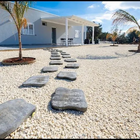 Holiday home Palma Avola